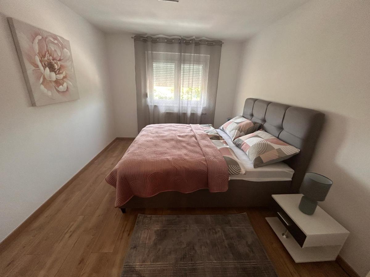 Apartmani Ana&Vesna Karlovac Eksteriør billede