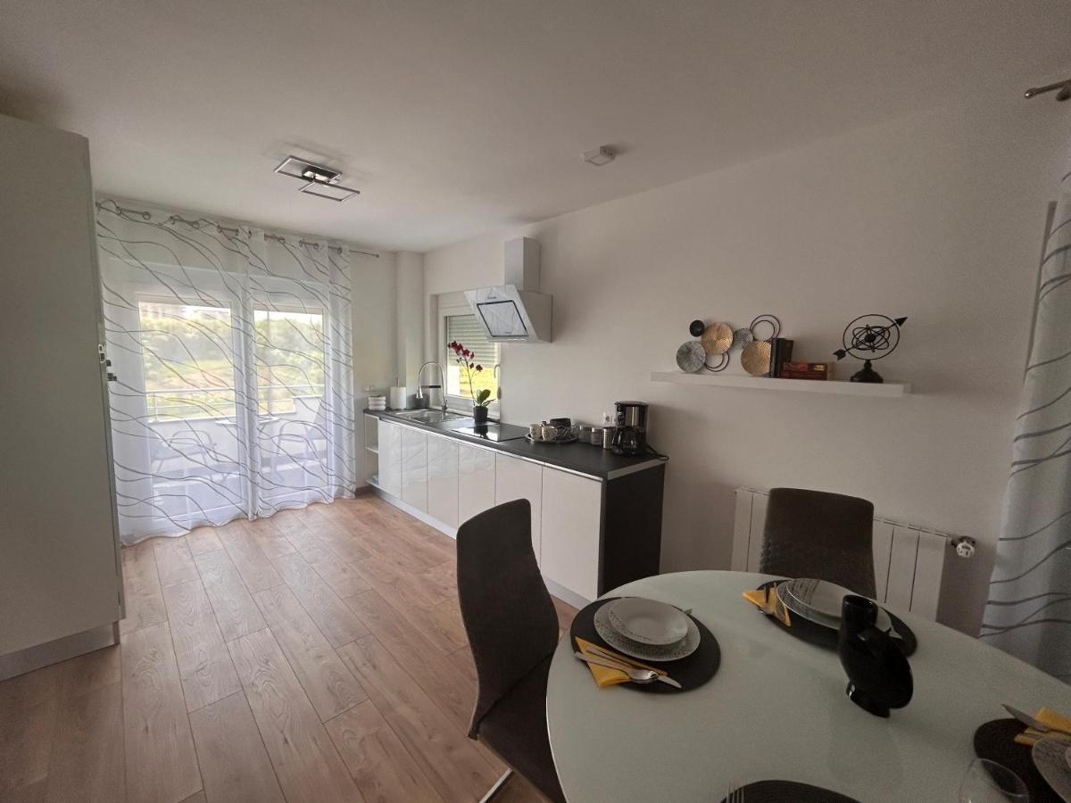Apartmani Ana&Vesna Karlovac Eksteriør billede