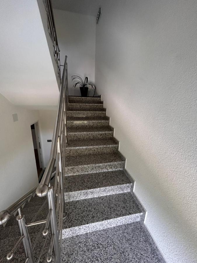 Apartmani Ana&Vesna Karlovac Eksteriør billede