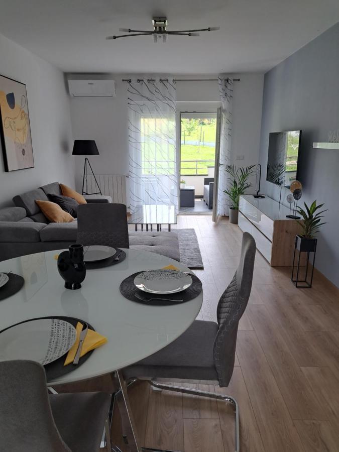 Apartmani Ana&Vesna Karlovac Eksteriør billede